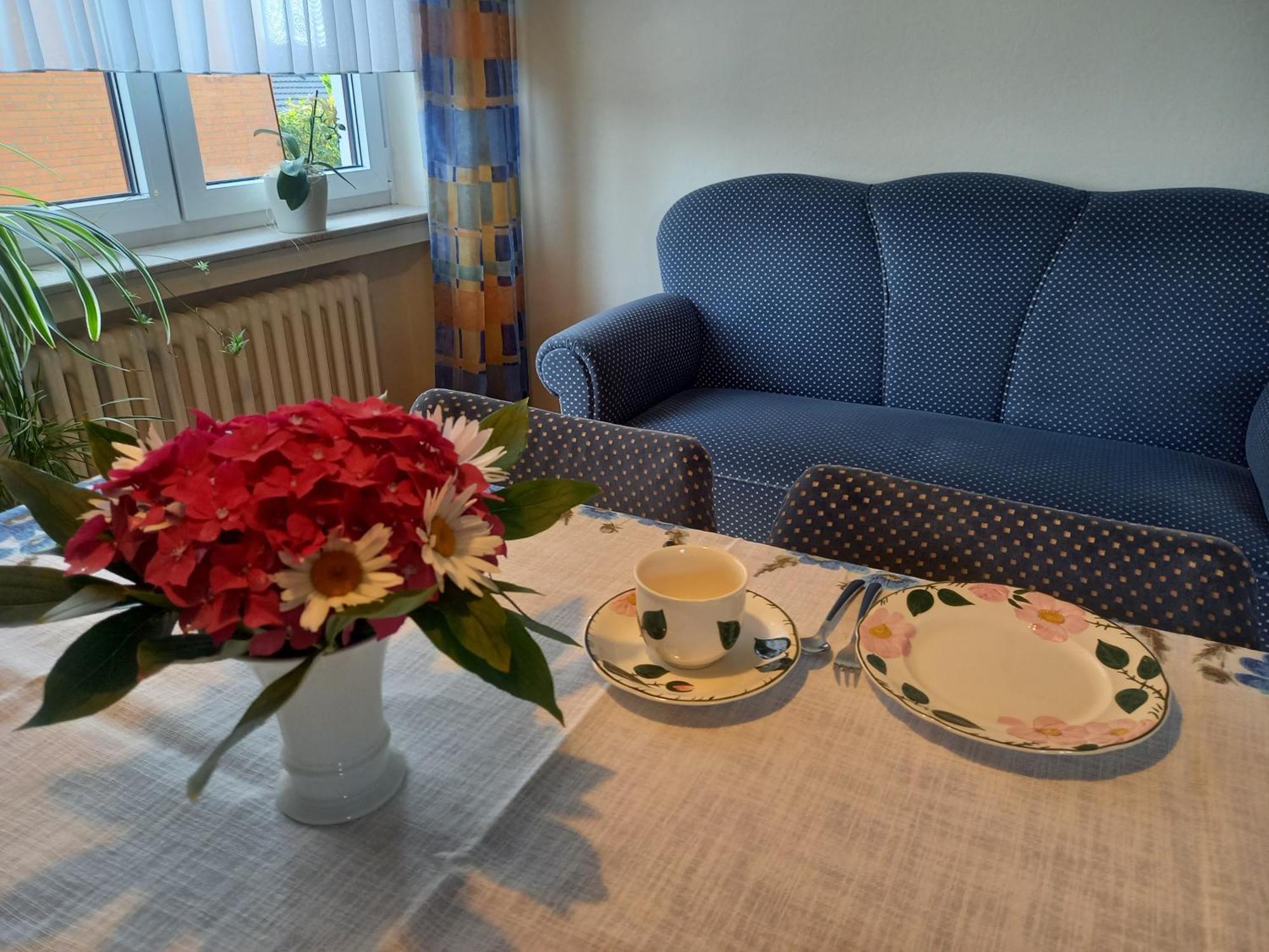 Ferienwohnung Feld Und Wiese Höxter Екстериор снимка